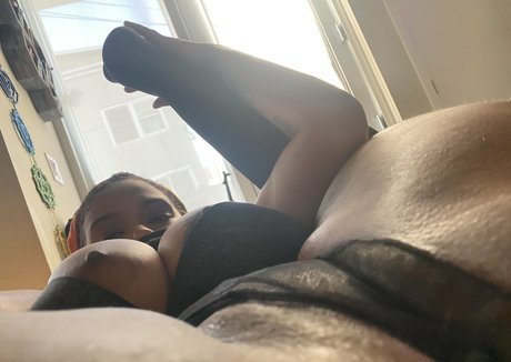 Raychiel actrice porno des photos