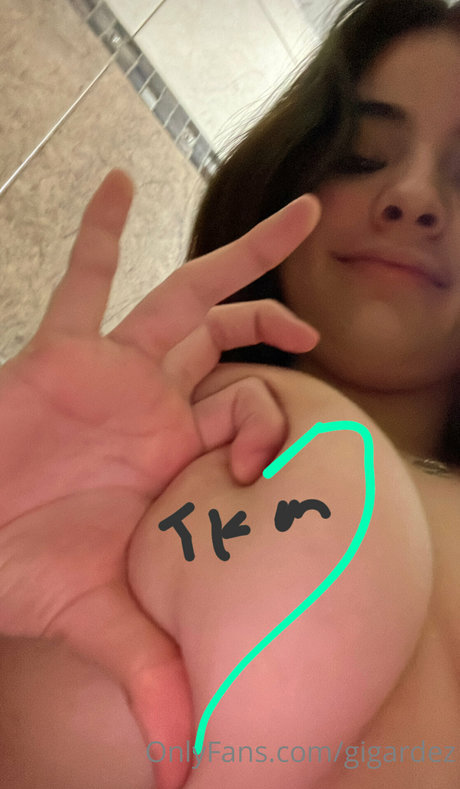 Gabygardez étoile érotique photo