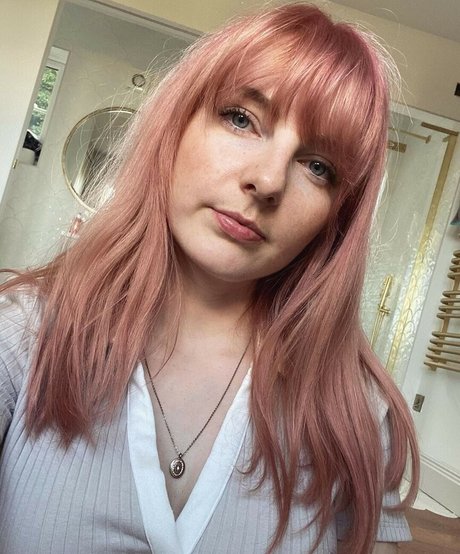 LDShadowLady nus étoiles galerie