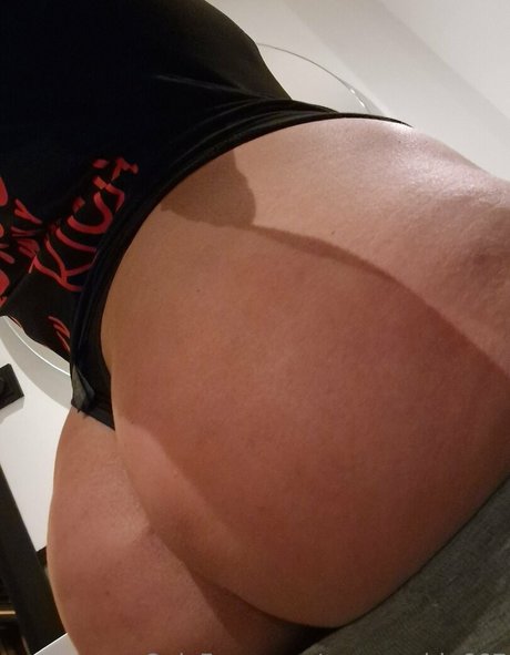 ferme uniquementfans chaud nu photo