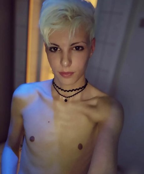 Blonditwink actrice photos