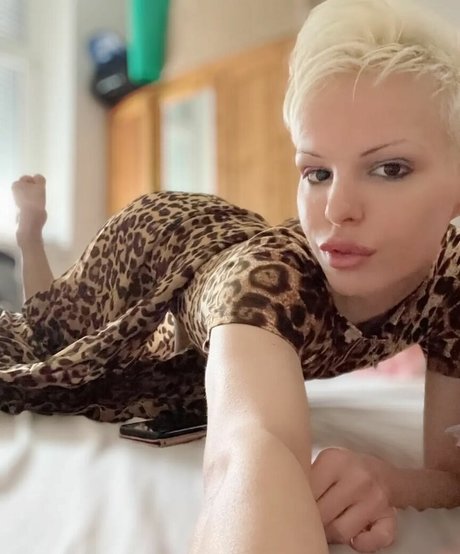 Blonditwink jolie star du porno galerie