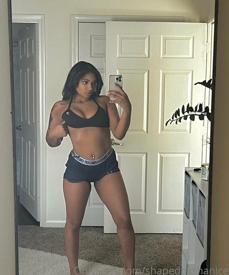 shapedbyshanice star du porno xxx photo
