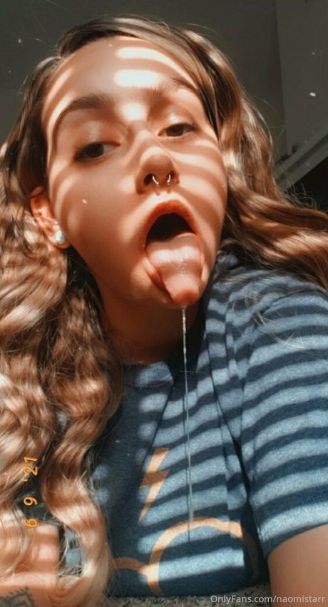 naomistarr haut de star du porno image