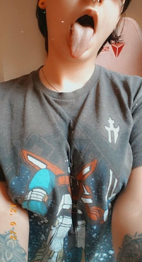 naomistarr modèle érotique collection