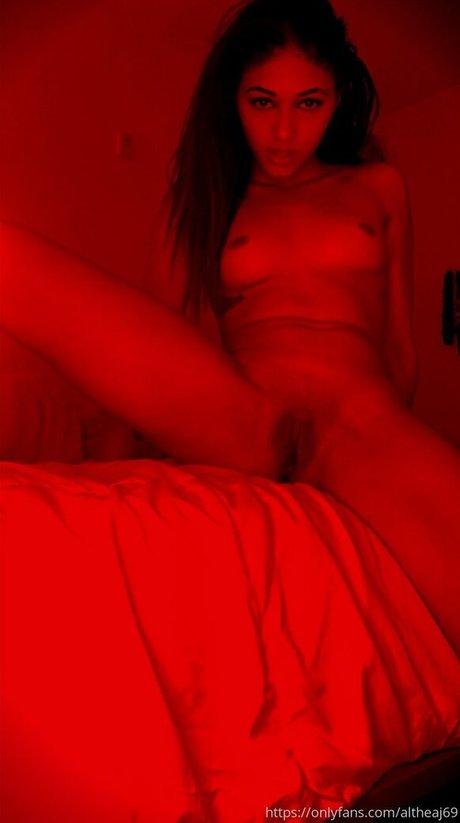 altheaj69 star du porno érotique collection