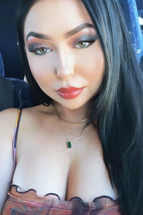 hungry4moore modèle sexy photo