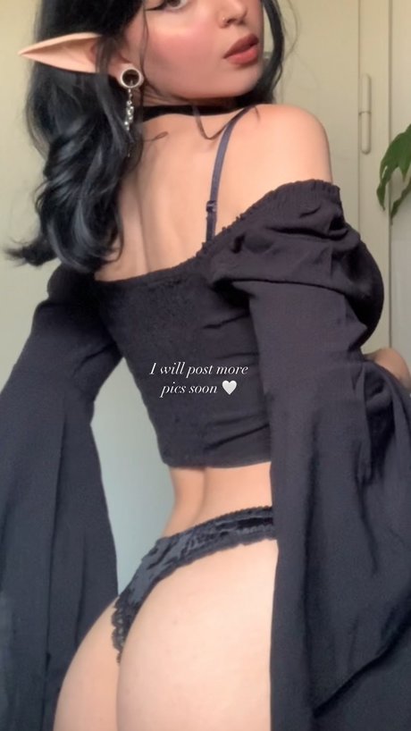 xdiandraxx modèle magnifique des photos