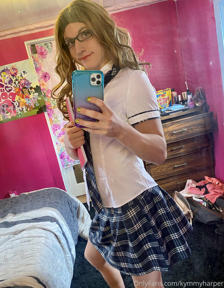 kymmyharper haut modèle galerie