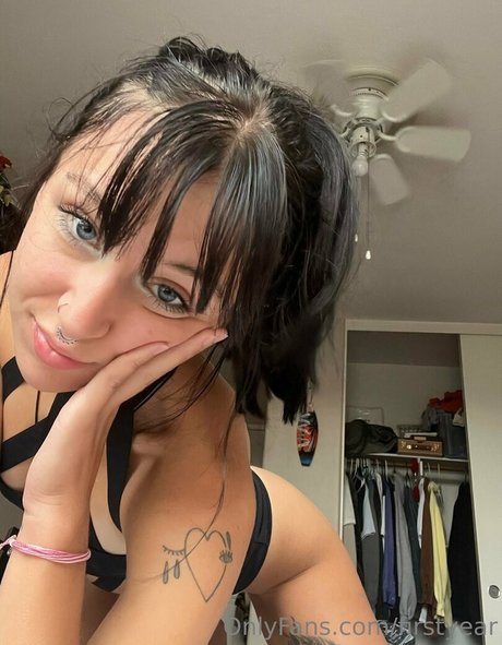 princesse en bikini onlyfans exclusif parfait image