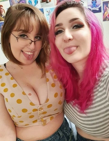 wzuia actrice libre galeries