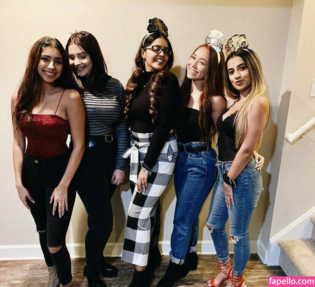 Iman Moosa modèle xxx img