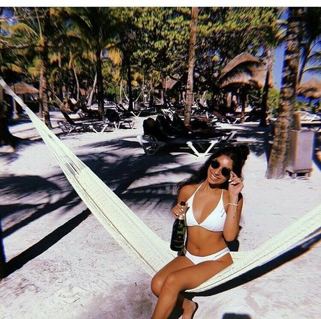 Iman Moosa modèle artistique images