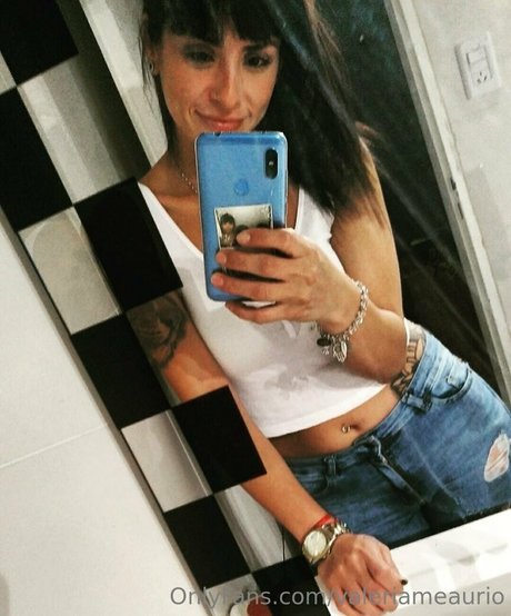 pampi cush star pornographique collection