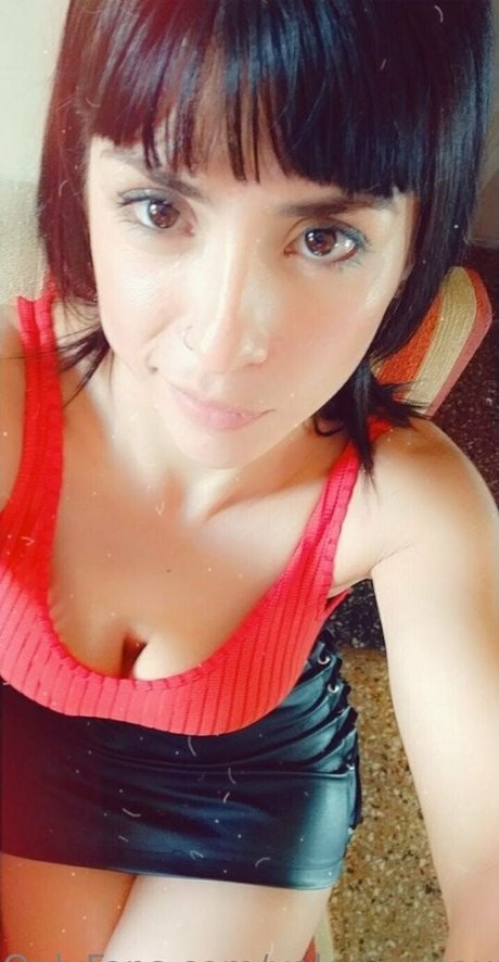 cameltoe uniquementfans pornographique de haute qualité photo