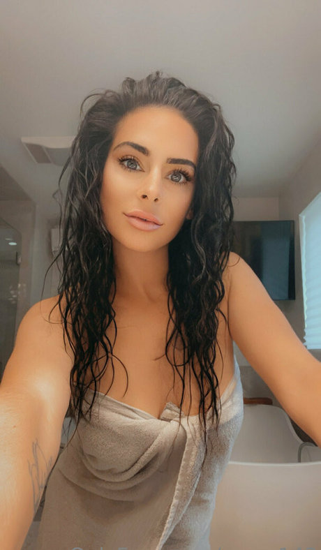 reese143 modèle xxx photos