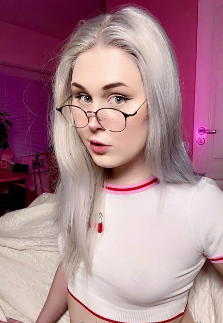 evaellary belle actrice photos