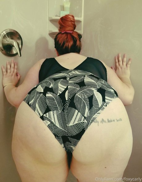 foxycarly star du porno chaud image