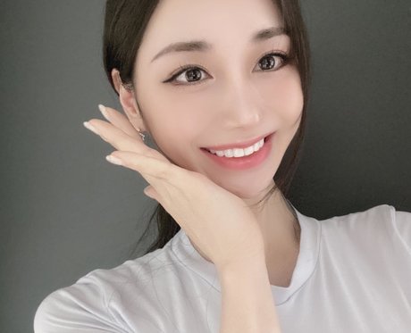 solo aux gros seins uniquementfans haute qualité sympa archive