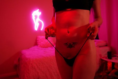 Jadez modèle xxx galerie