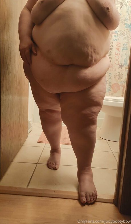 juicybootybbw étoile nue images