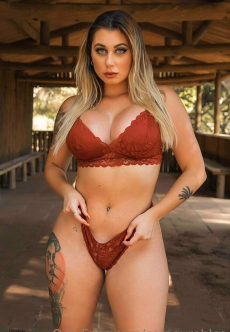 aisselles poilues onlyfans sexy sympa images