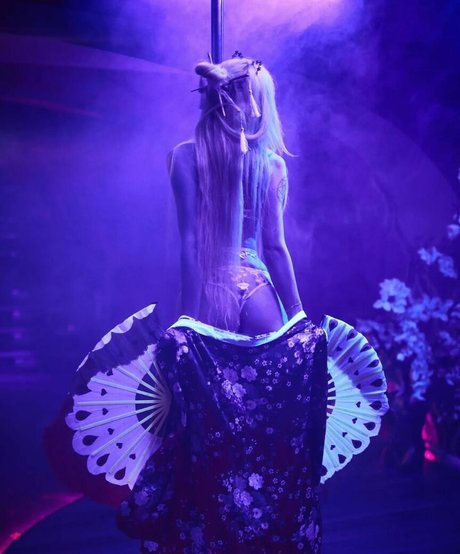 Lily AngeliCat actrice hd photo