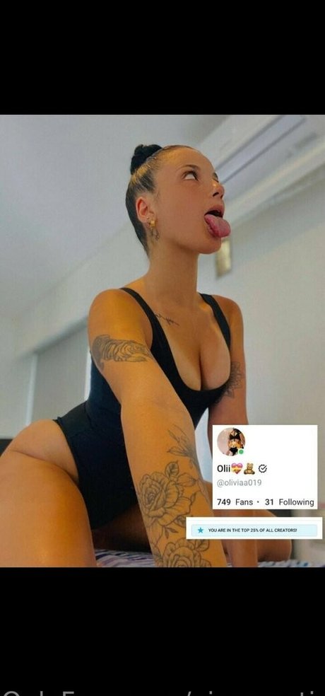 ninamartine23 modèle chaud galeries