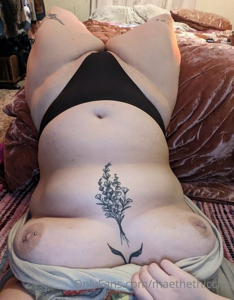 femboy à grosse bite onlyfans chaud meilleur collection