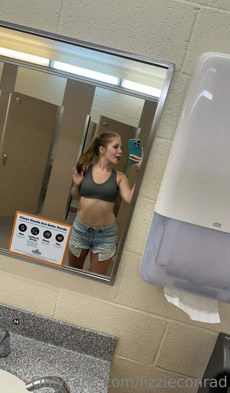 lizzieconrad étoile parfaite galerie