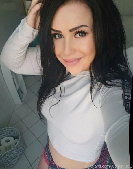 sissy uniquementfans haut érotique galerie