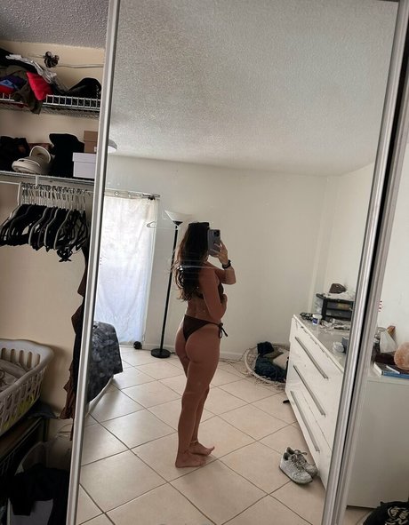 Ashley Aoky actrice adulte photos