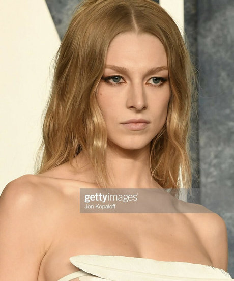 Hunter Schafer star du porno belle photo