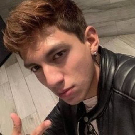 Charly Mala Fama 30K_ star du porno gratuite image