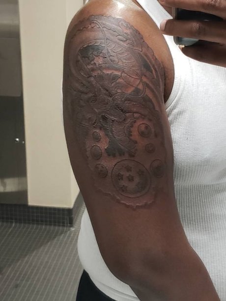 Big Hawk modèle des photos