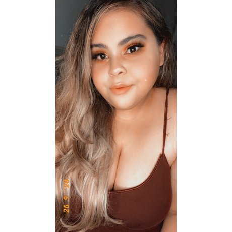 Mamaacita star du sexe archive