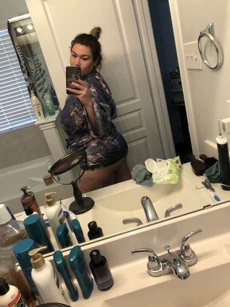 Michelle Flo modèle de sexe des photos