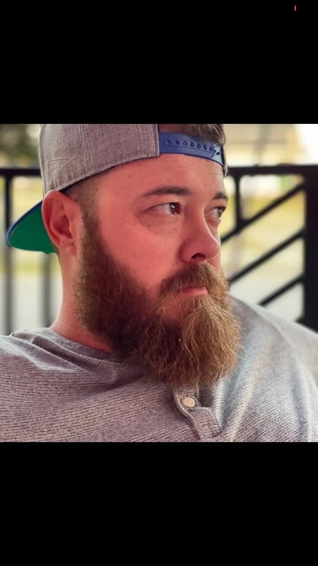 ThatDynaBro modèle parfait des photos