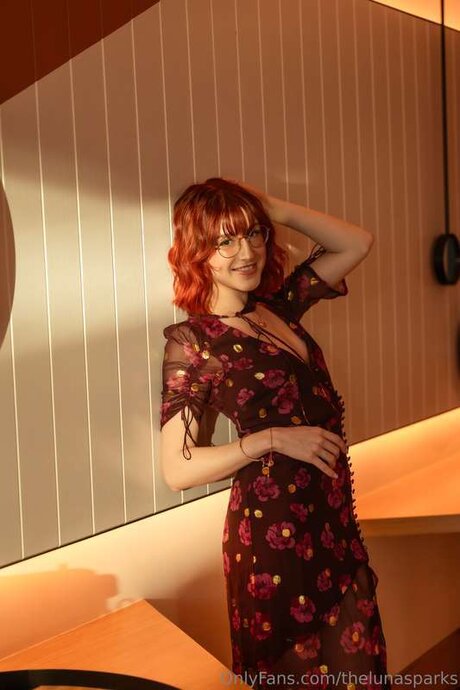 Luna Sparks New Subs FREE rating actrice exclusive img