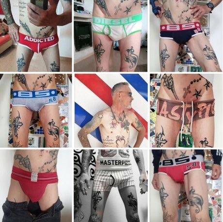 Tattooed As Fuck star du porno adulte photo