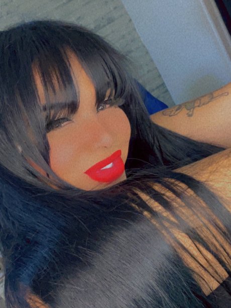 selenaspicetrans modèle chaud photo