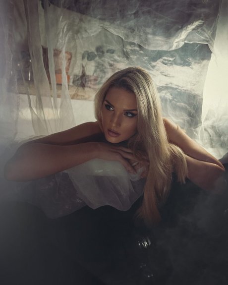 Bonni Gee étoile érotique images