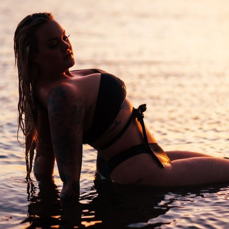 Ms Gee star du porno adulte photos