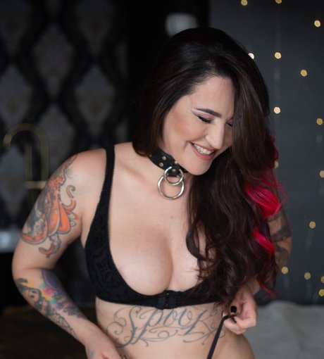 Mila Spook beau modèle img