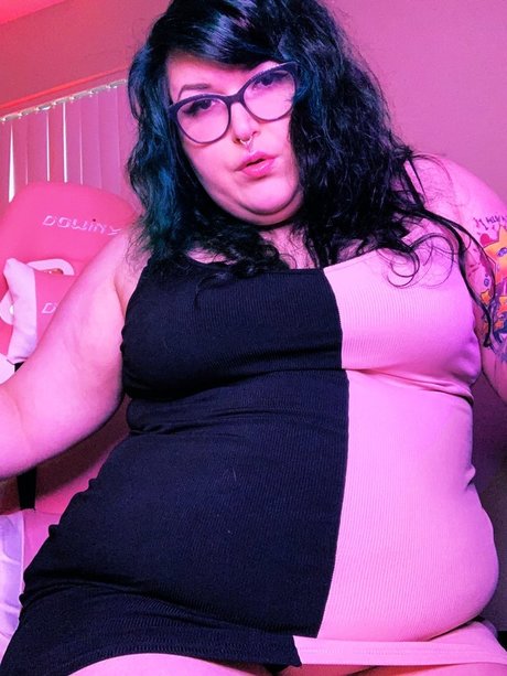 Size Queen McGee_ star du porno parfaite galeries