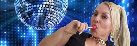 _Myrnasexxx_ sexe star img