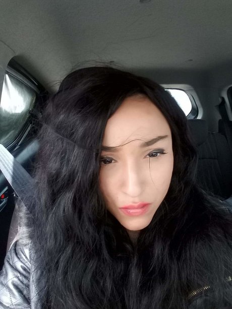 SLOUANI LENA star pornographique img