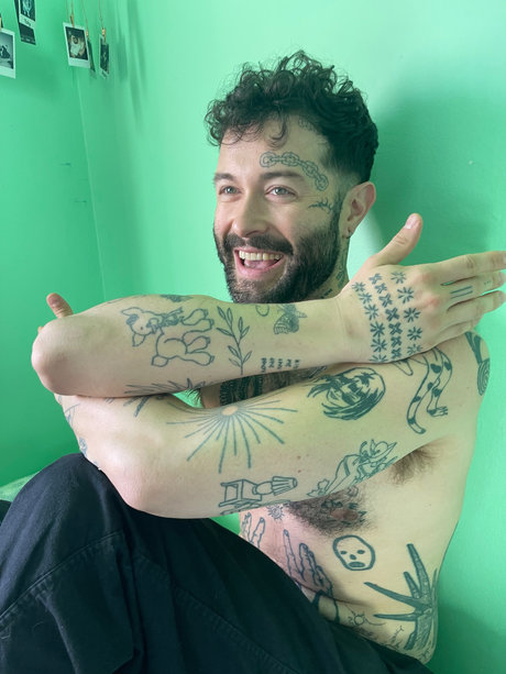 nowyoureshattered actrice porno galerie