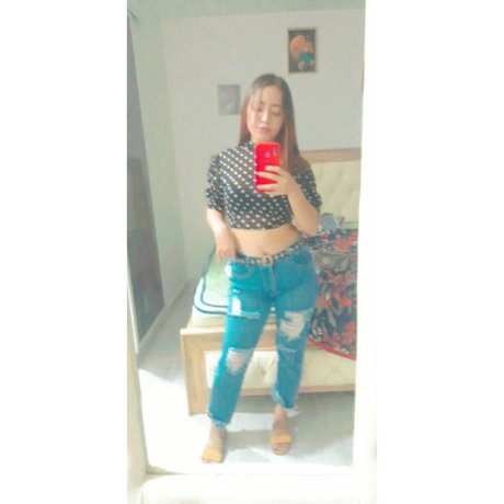 Saritawg actrice adulte photos