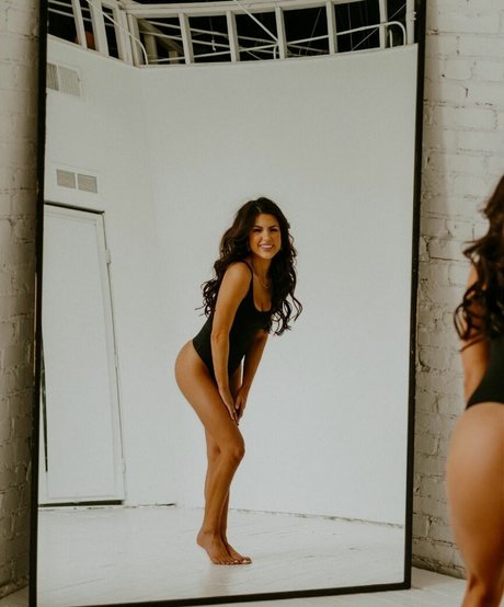 Bianca Kukobako actrice libre galerie